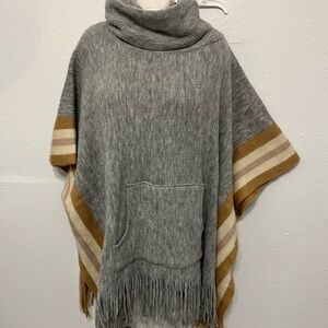 Steve Madden Light Gray Knit Sweater